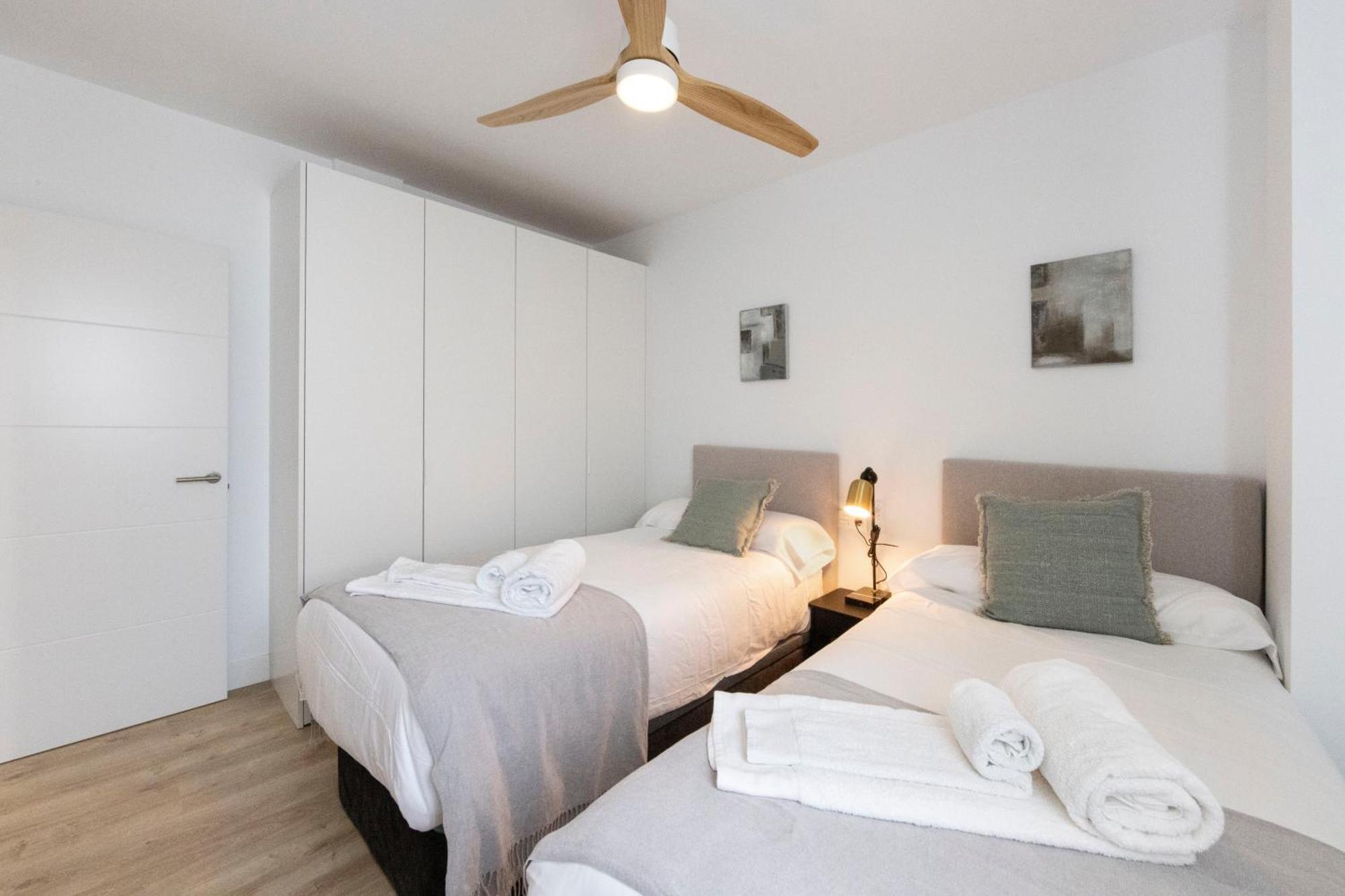 Homity Holidays - Playa Granada - Mar De Astrid Motril Eksteriør bilde